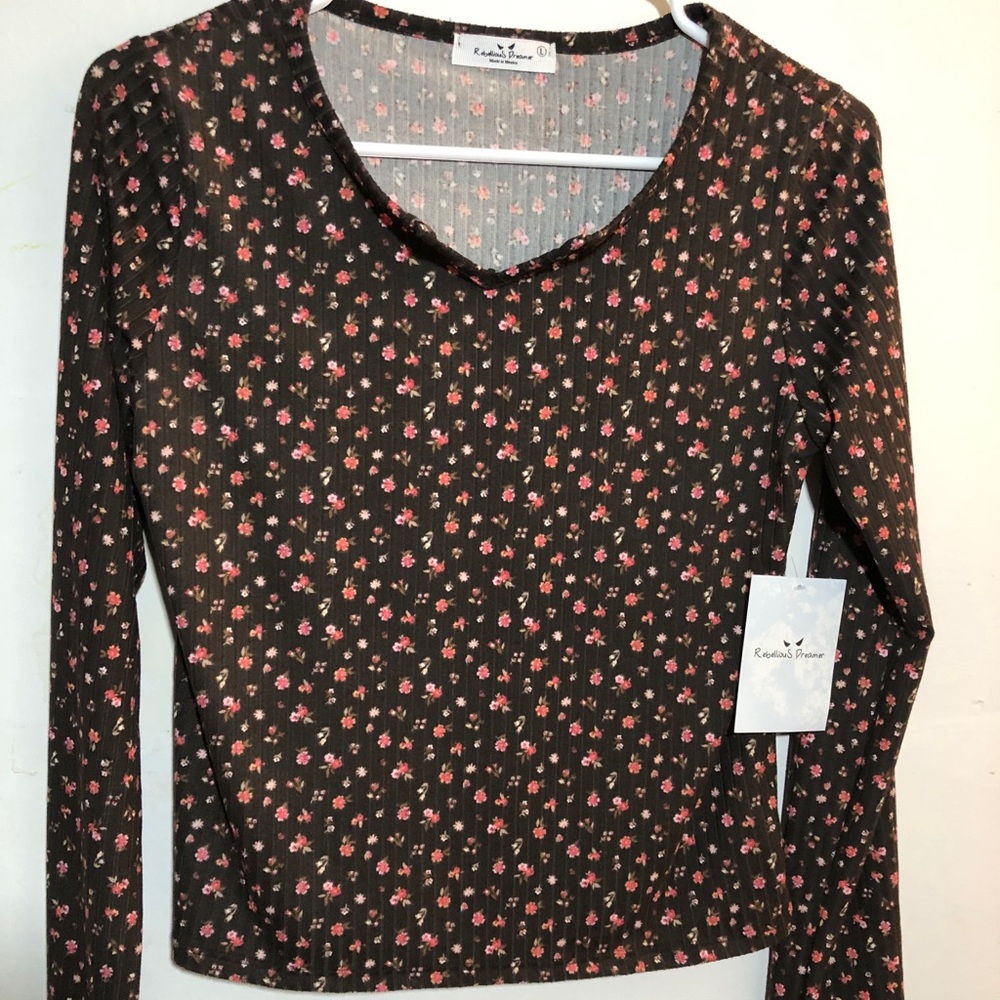 Rebellious dreamer top